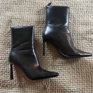 Elegant Black Leather Ankle Boots